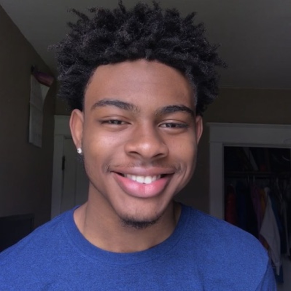 Meet your Posher, Tamir